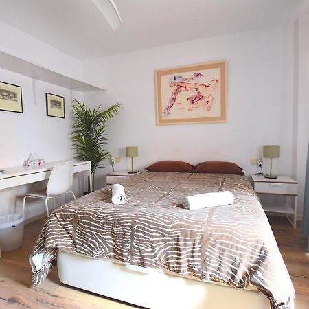 Habitacion En Apartamento De Diseno Малага Екстер'єр фото